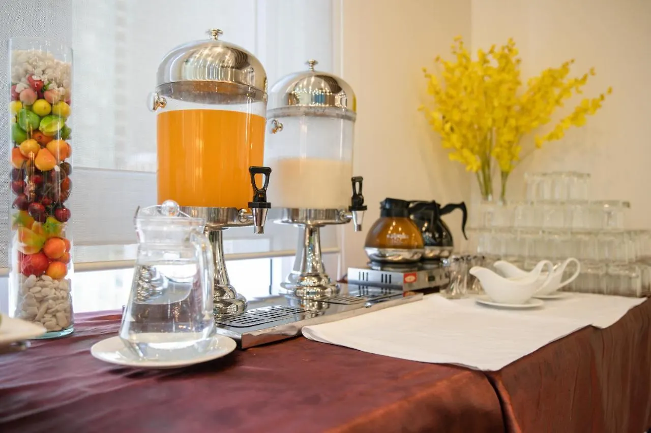 Tay Bac Hotel Da Nang 3*,