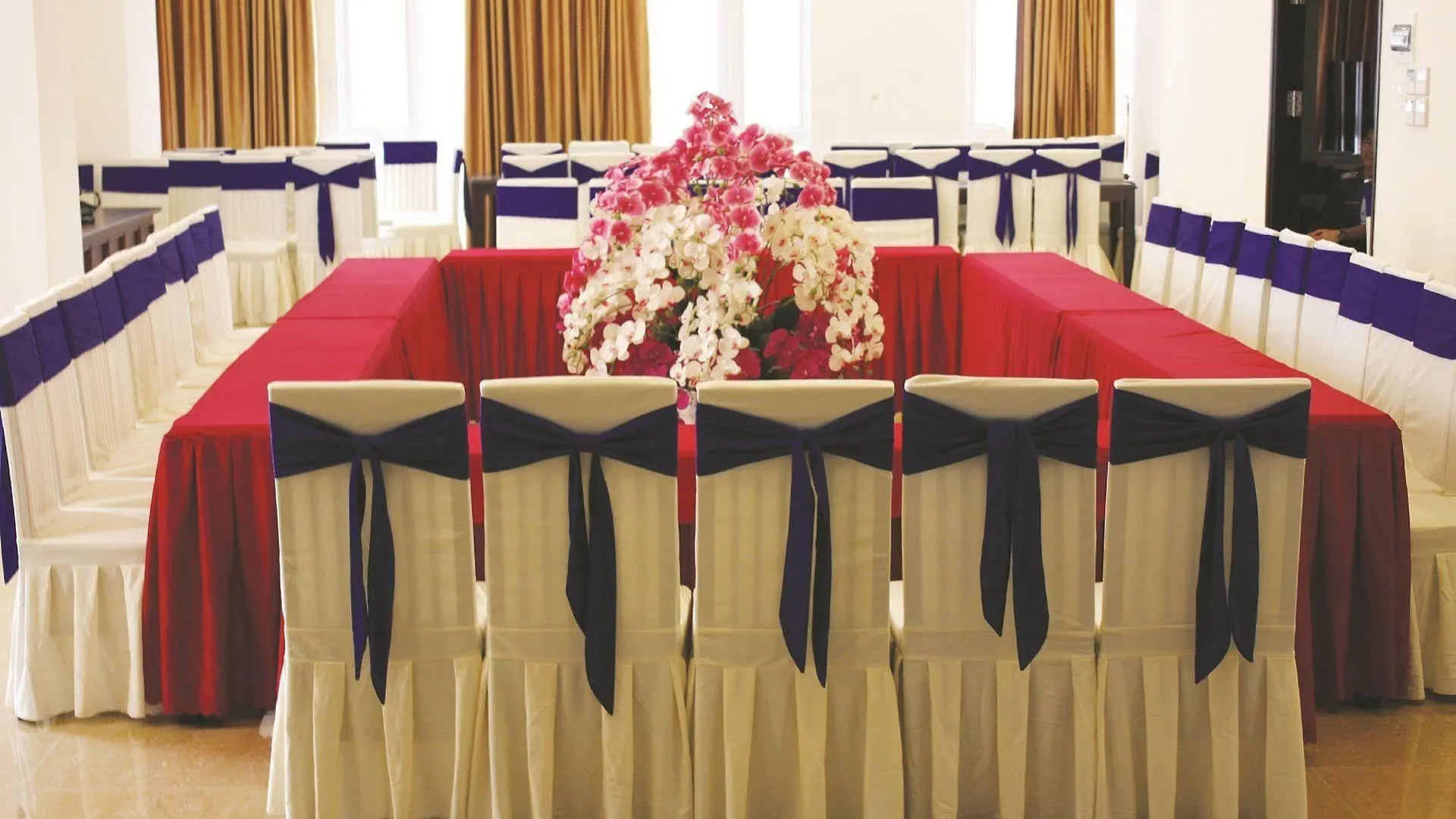 Tay Bac Hotel Da Nang Vietnam