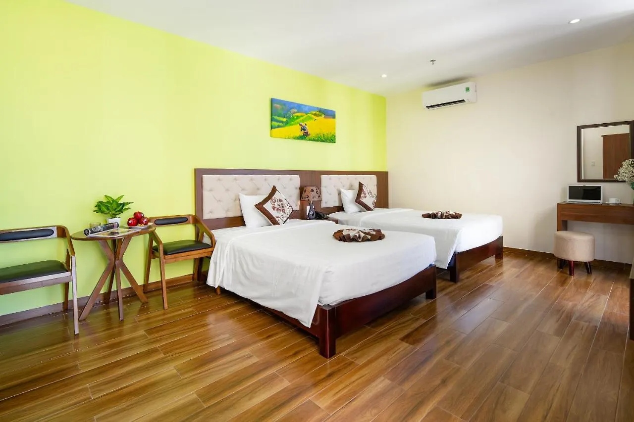 Tay Bac Hotel Da Nang 3*,  Vietnam